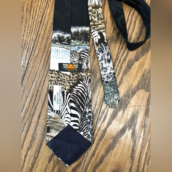 Endangered Species Mens Silk Necktie ZEBRA by Simon Combes 1997 Wildlife - Picture 3 of 4